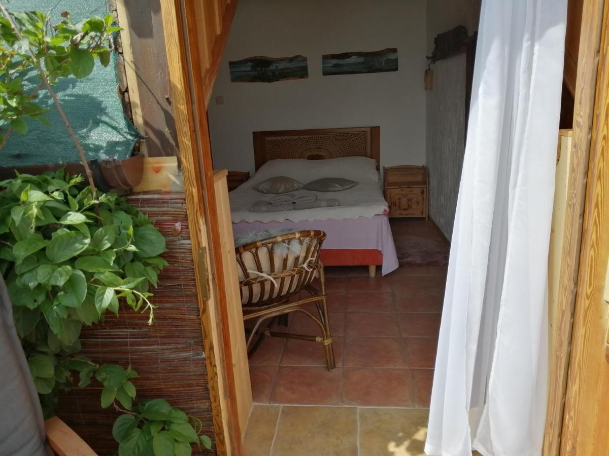 Galindia Otel Iznota Dış mekan fotoğraf